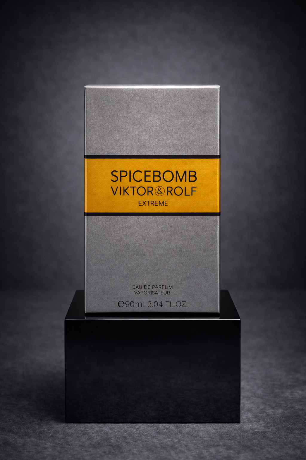 Spicebomb Extreme by Viktor & Rolf – Eau de Parfum (3.04 oz / 90 ml)