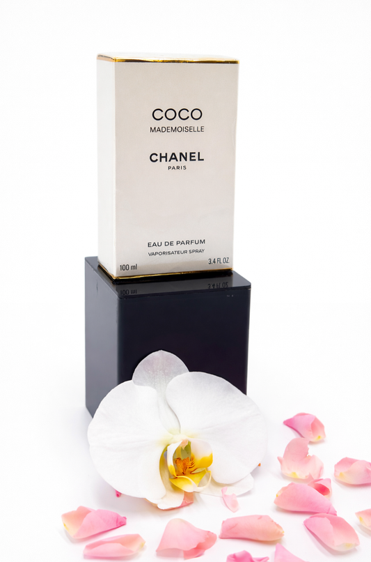 Coco Mademoiselle by Chanel – Eau de Parfum (3.4 oz / 100 ml)