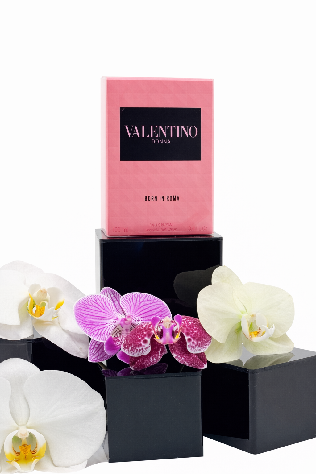 Born in Roma Donna by Valentino – Eau de Parfum (3.4 oz / 100 ml)