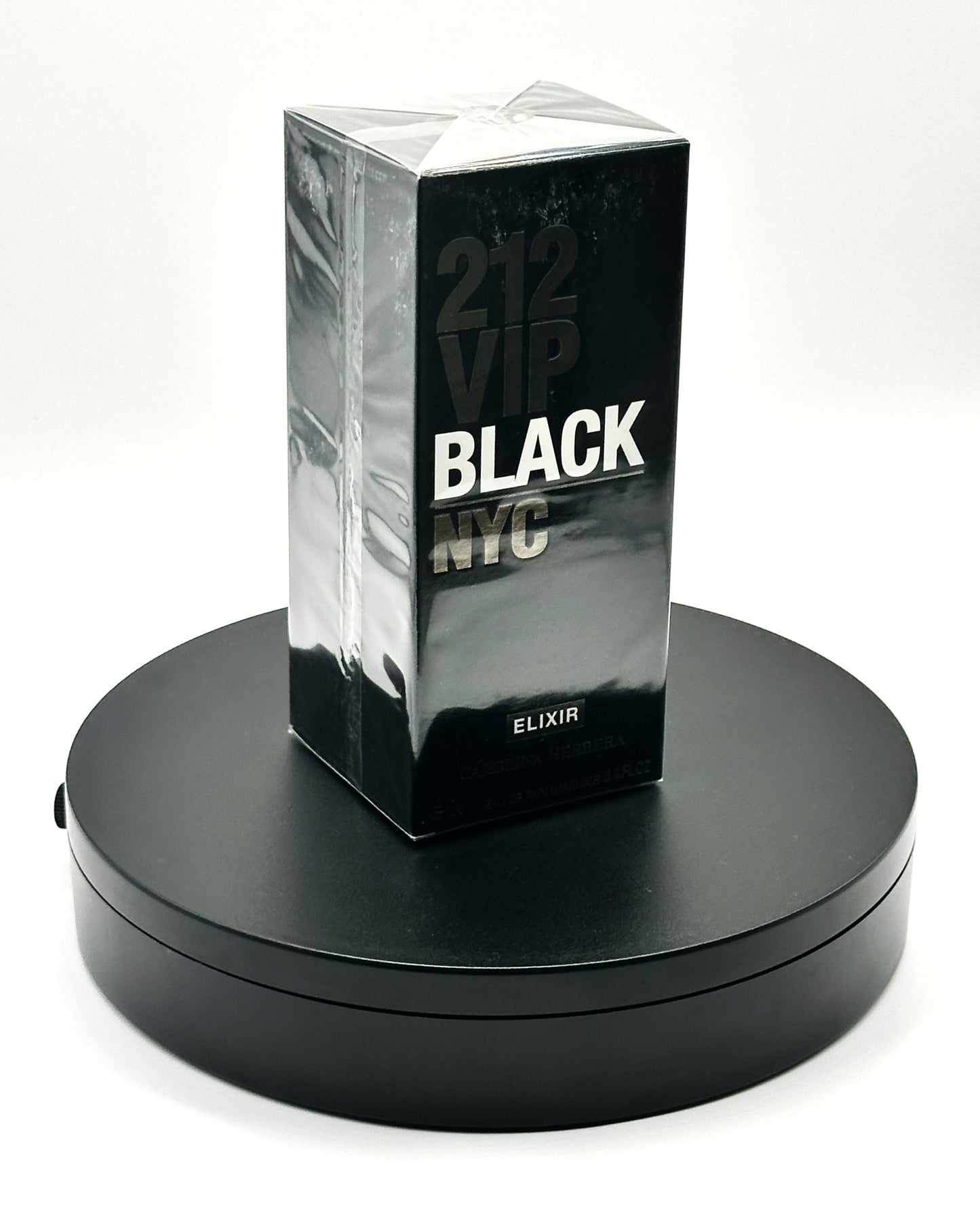 Carolina Herrera 212 VIP Black Elixir — Eau de Parfum