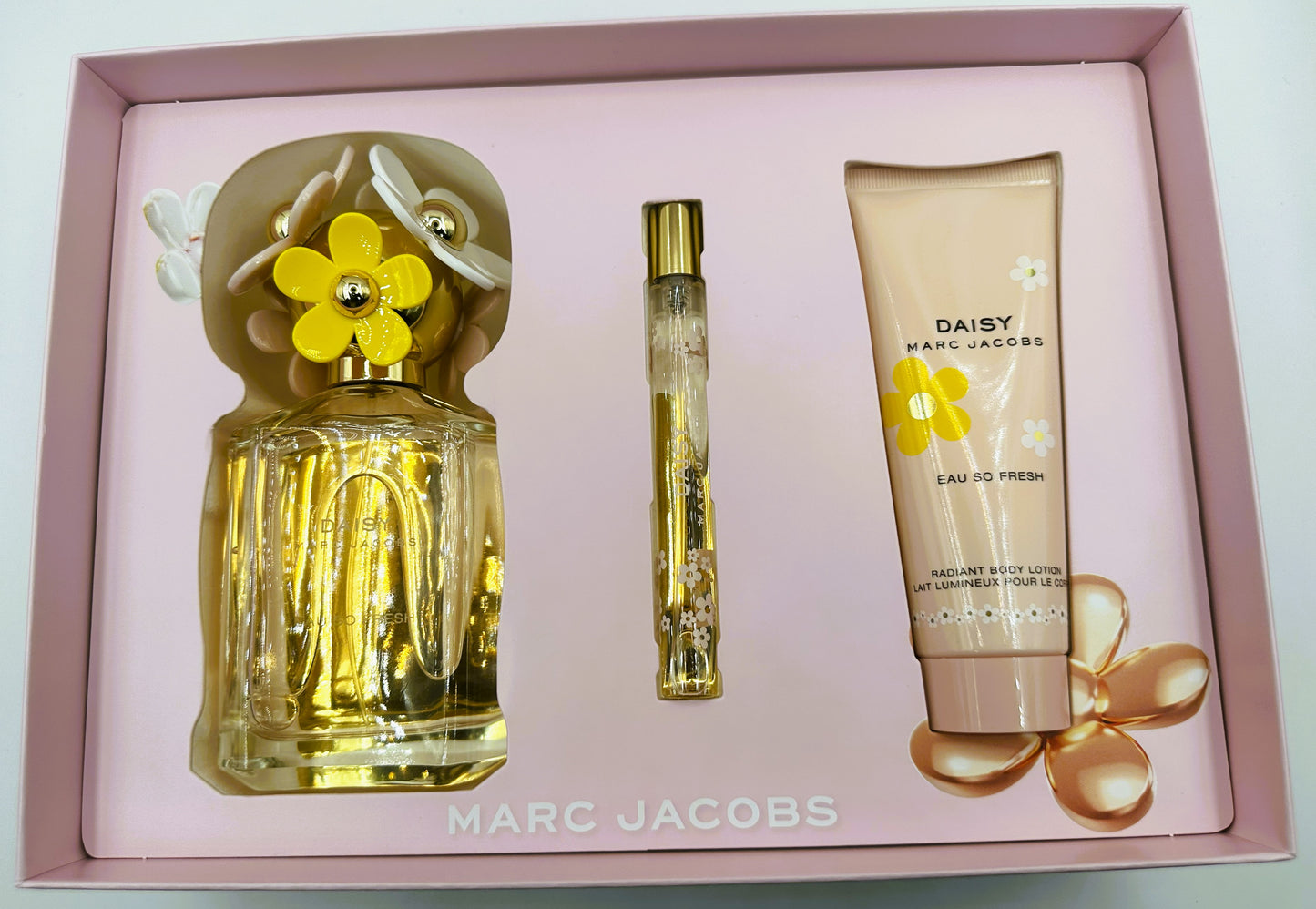 Marc Jacobs – Daisy Eau So Fresh Gift Set (Women)
