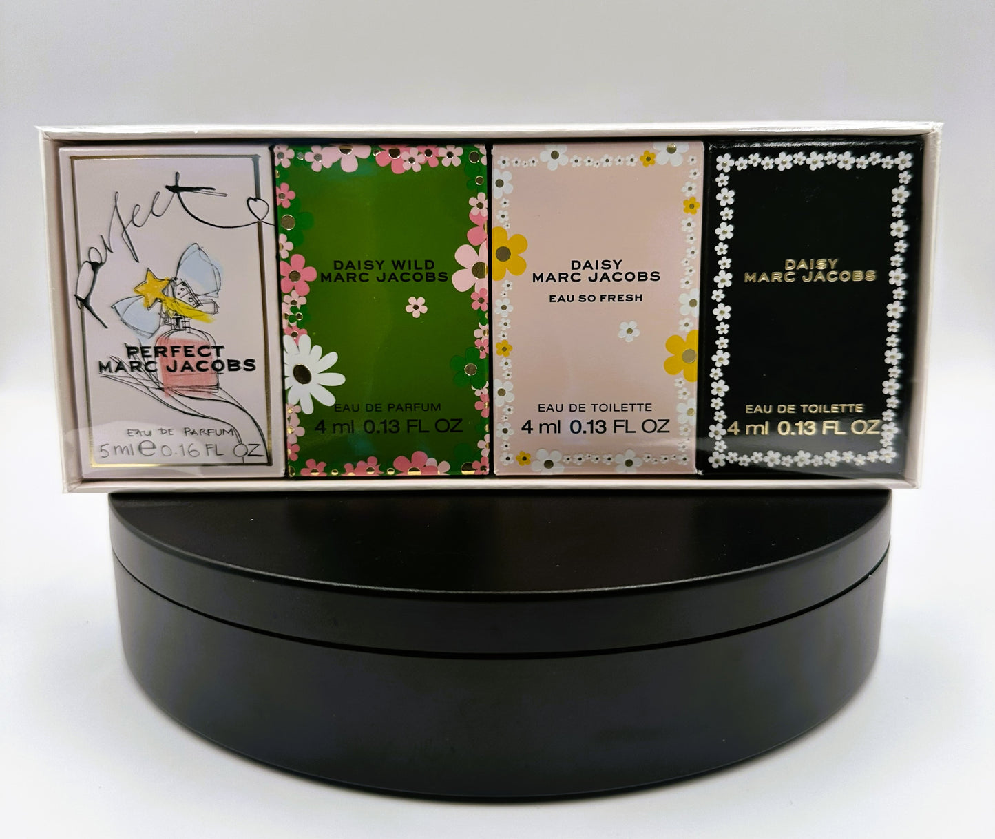 Marc Jacobs Mini Fragrance Collection — Marc Jacobs  4-Piece Mini Fragrance Gift Set