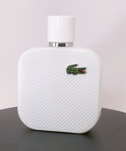 Lacoste Blanc (White) – Eau de Toilette (3.3 oz / 100 ml)