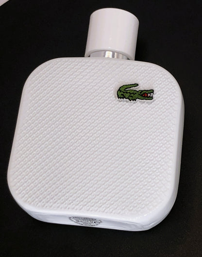 Lacoste Blanc (White) – Eau de Toilette (3.3 oz / 100 ml)