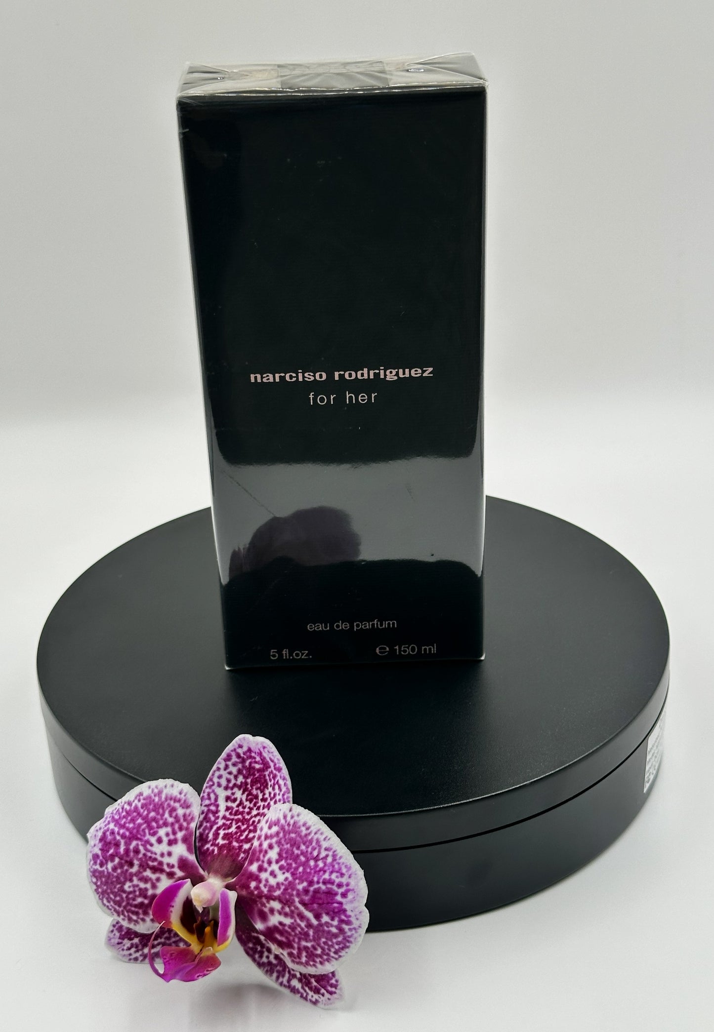 Narciso Rodriguez For Her — Eau de Parfum 5.0 oz / 150 ml