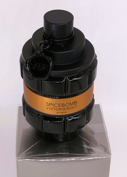 Spicebomb Extreme by Viktor & Rolf – Eau de Parfum (3.04 oz / 90 ml)