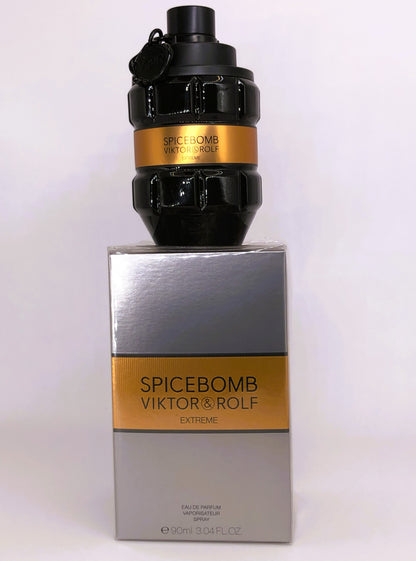 Spicebomb Extreme by Viktor & Rolf – Eau de Parfum (3.04 oz / 90 ml)