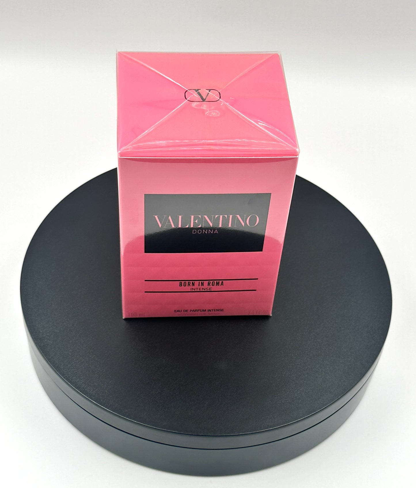 Valentino Donna Born In Roma Intense — Eau de Parfum  Eau de Parfum · 3.4 oz / 100 ml