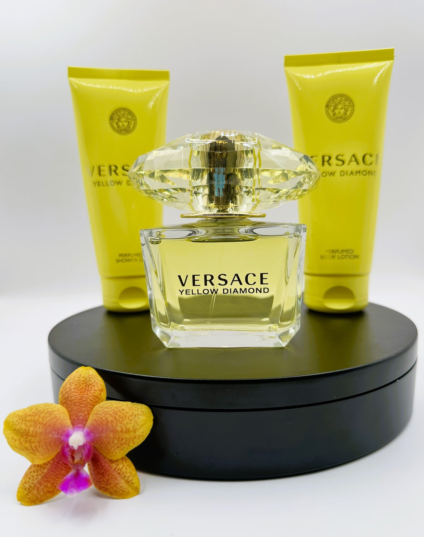 Versace – Yellow Diamond Gift Set (Women)