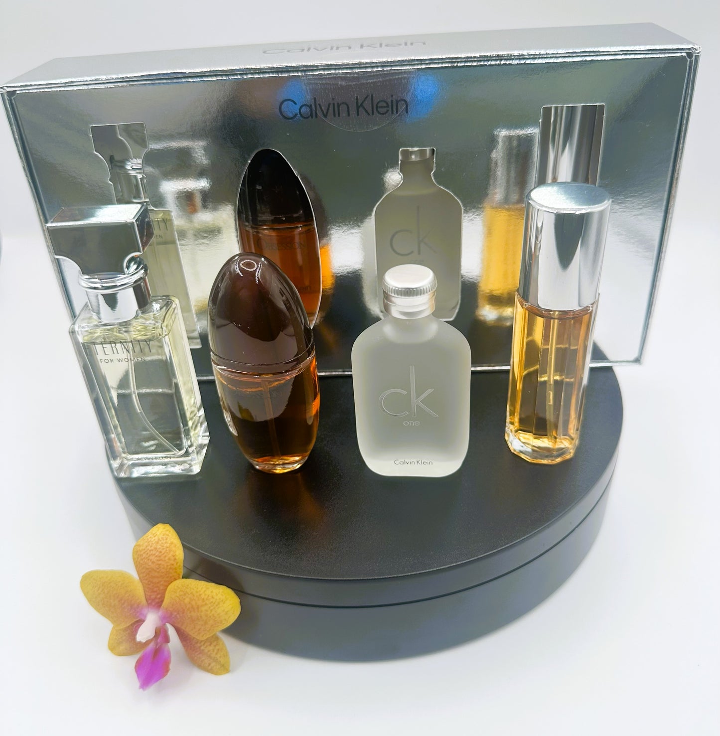Calvin Klein Women's Miniature Collection — Calvin Klein  Miniature Discovery Set · 4 Piece Collection